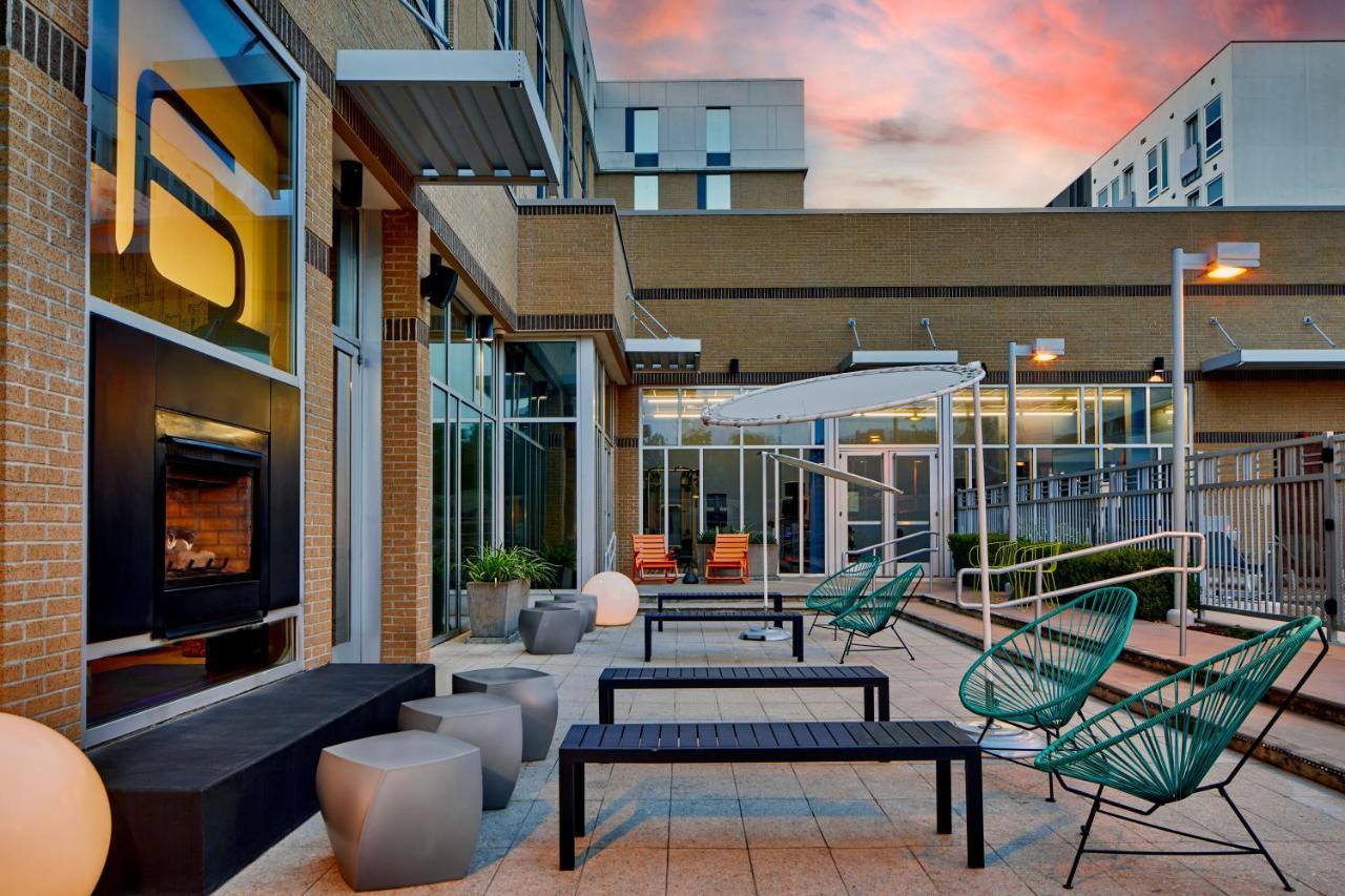 Aloft Austin At The Domain Hotel Exterior foto